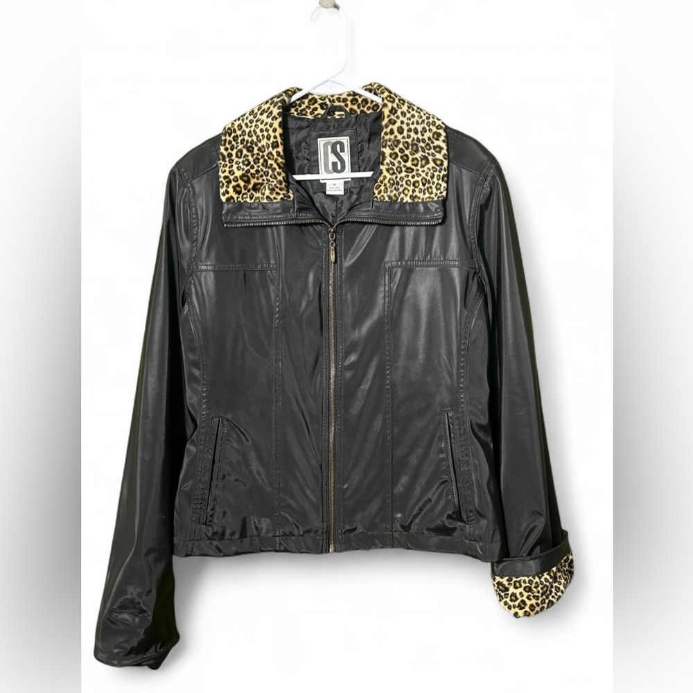 5/$25 CS Black Bomber Rain resistant Jacket with Optional Leopard Trim Sz M